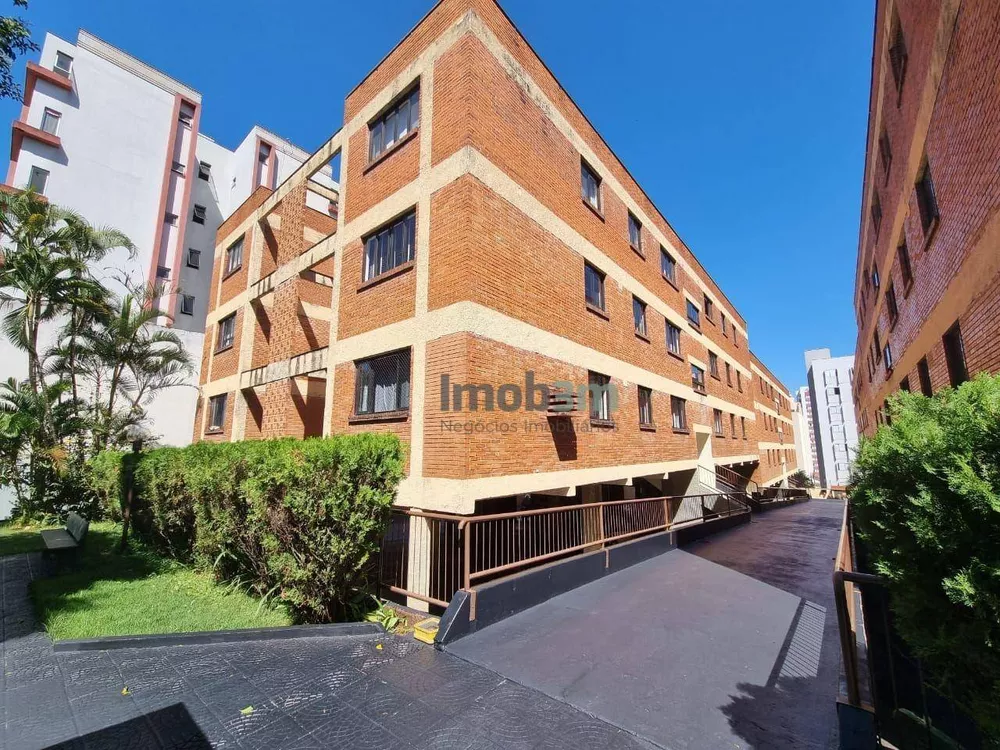 Apartamento à venda com 3 quartos, 90m² - Foto 1