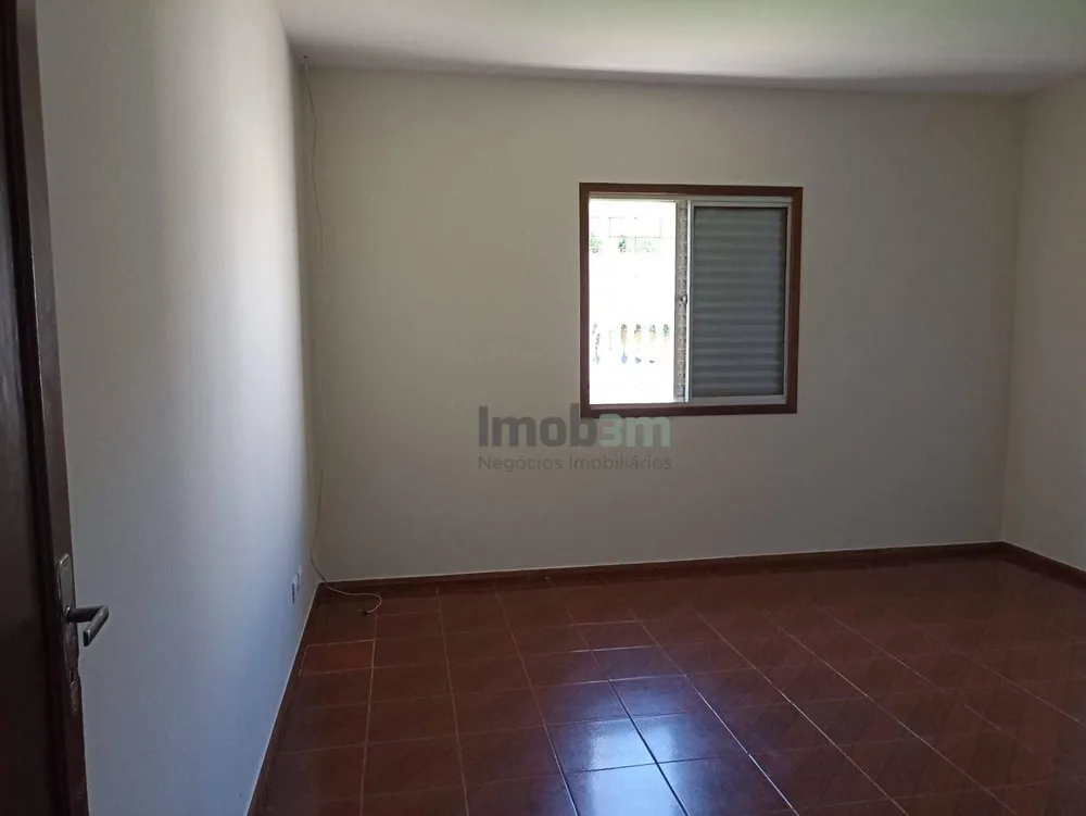 Casa, 3 quartos, 217 m² - Foto 3