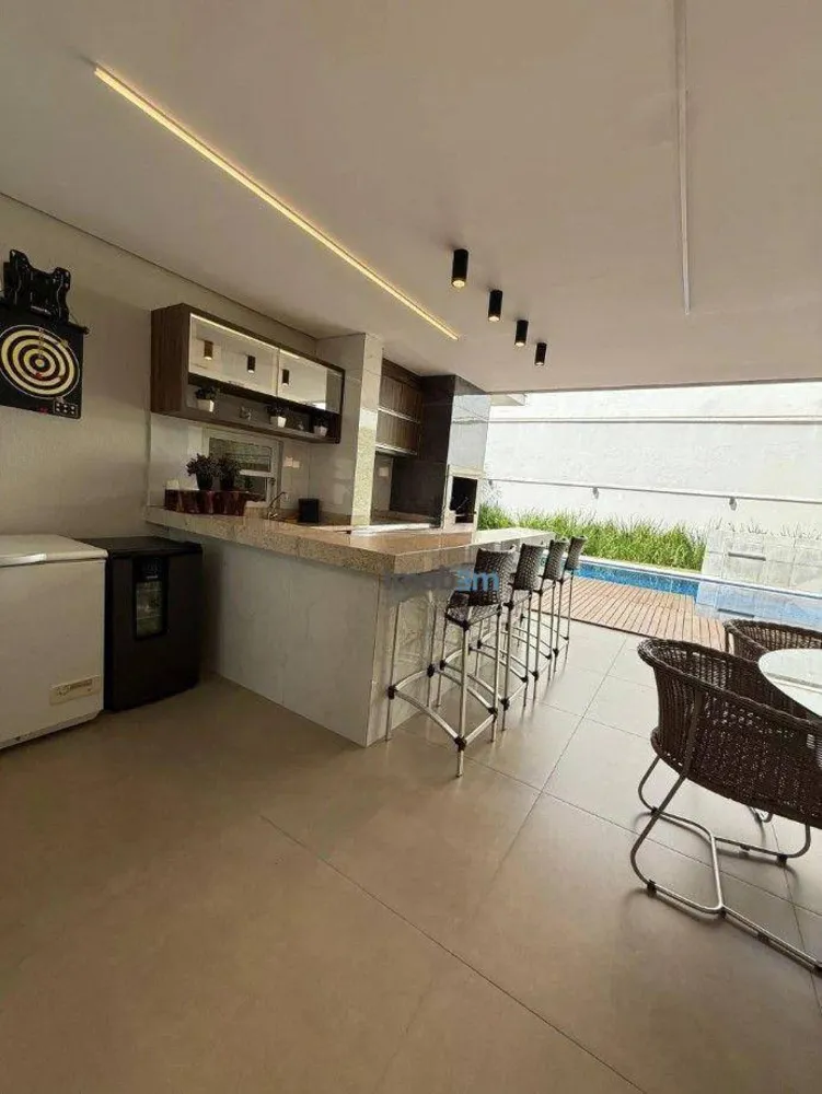 Sobrado, 3 quartos, 268 m² - Foto 13
