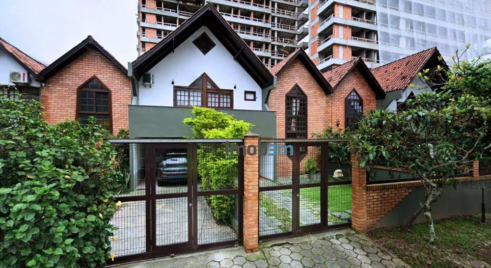 Sobrado, 3 quartos, 140 m² - Foto 1