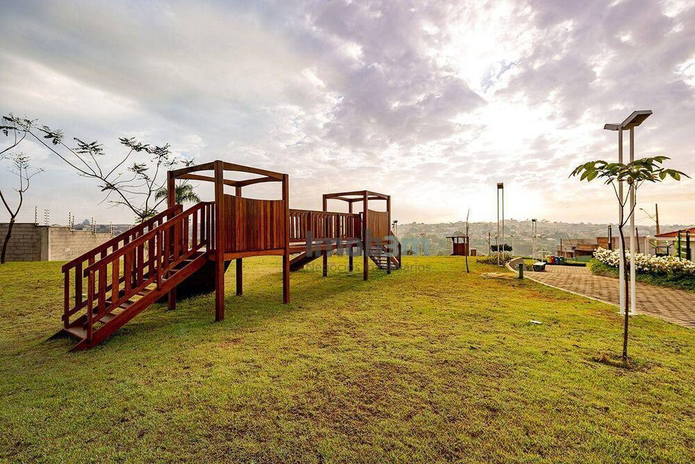 Casa de Condomínio à venda com 3 quartos, 140m² - Foto 4