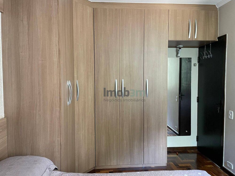 Apartamento à venda com 3 quartos, 130m² - Foto 4