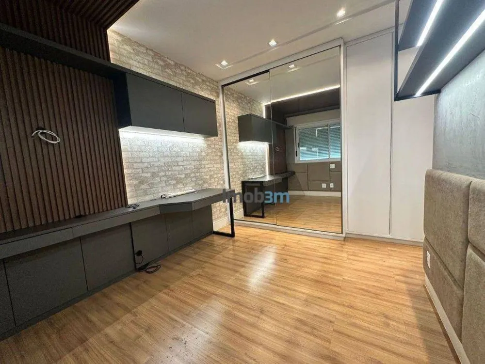 Apartamento, 3 quartos, 234 m² - Foto 11