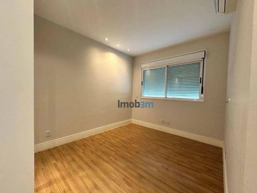 Apartamento, 3 quartos, 234 m² - Foto 13