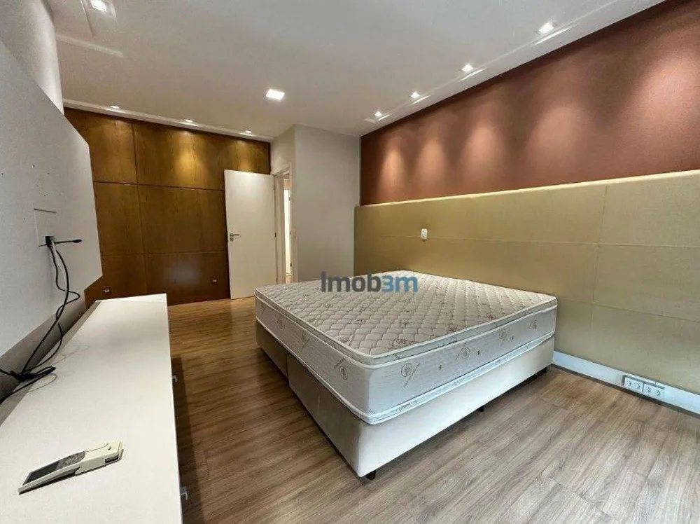 Apartamento, 3 quartos, 234 m² - Foto 15