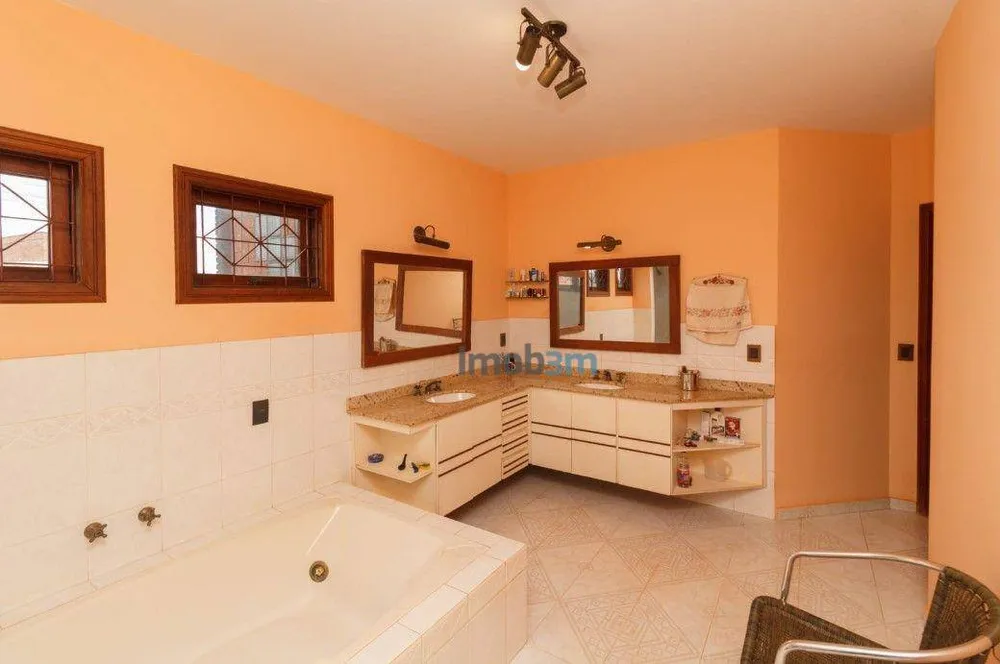 Sobrado, 3 quartos, 385 m² - Foto 12