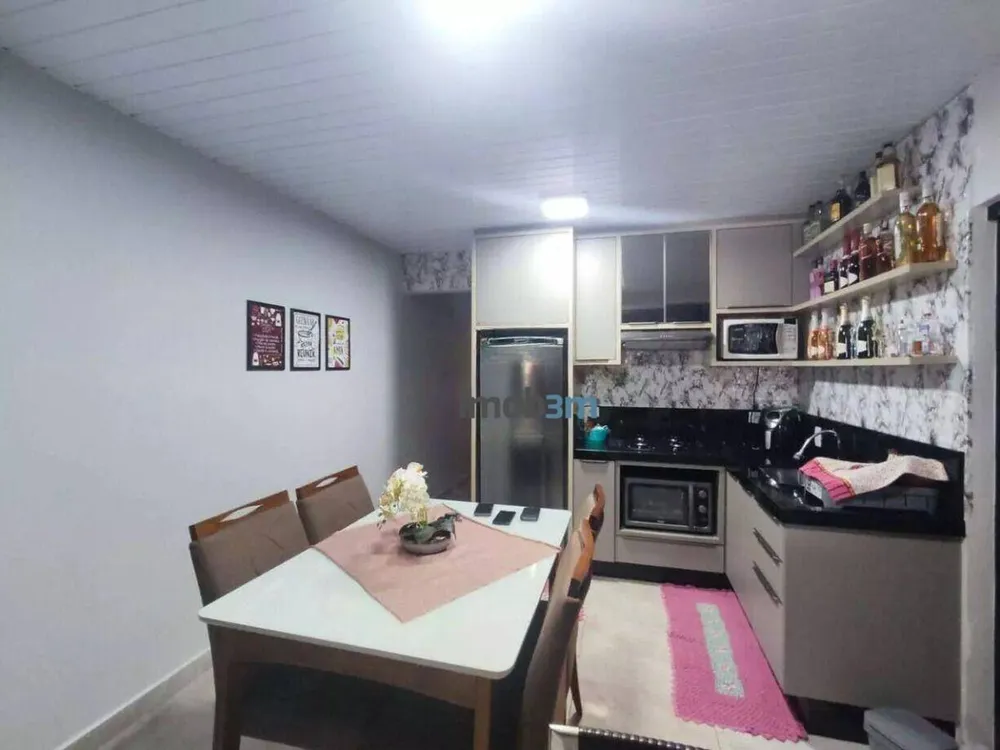 Casa, 2 quartos, 40 m² - Foto 1