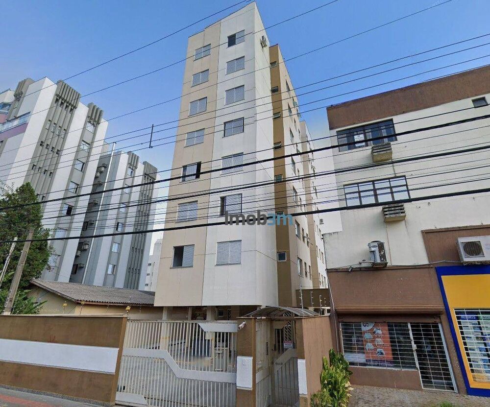 Apartamento para alugar com 1 quarto, 50m² - Foto 1