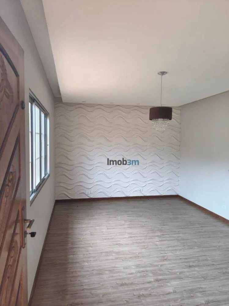 Casa, 4 quartos, 168 m² - Foto 3