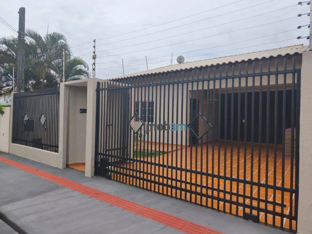 Casa, 4 quartos, 168 m² - Foto 2