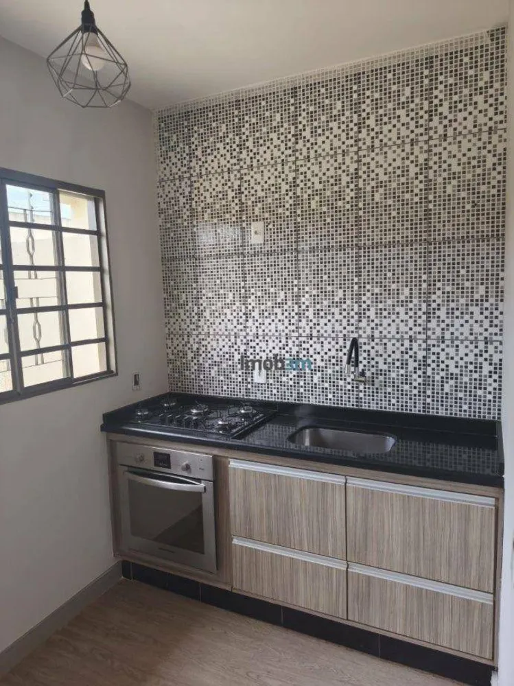 Casa, 4 quartos, 168 m² - Foto 5