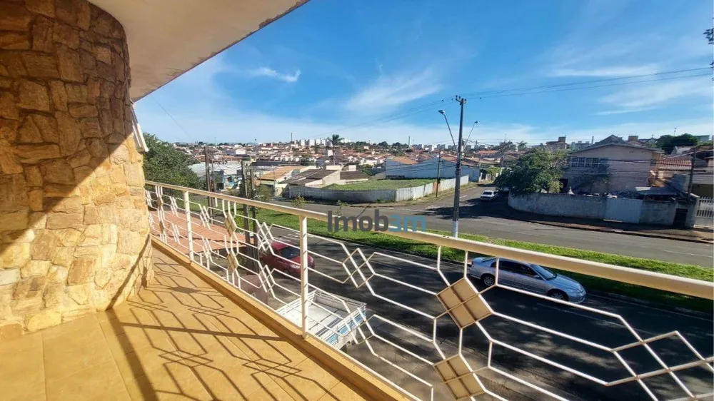 Sobrado, 4 quartos, 290 m² - Foto 2
