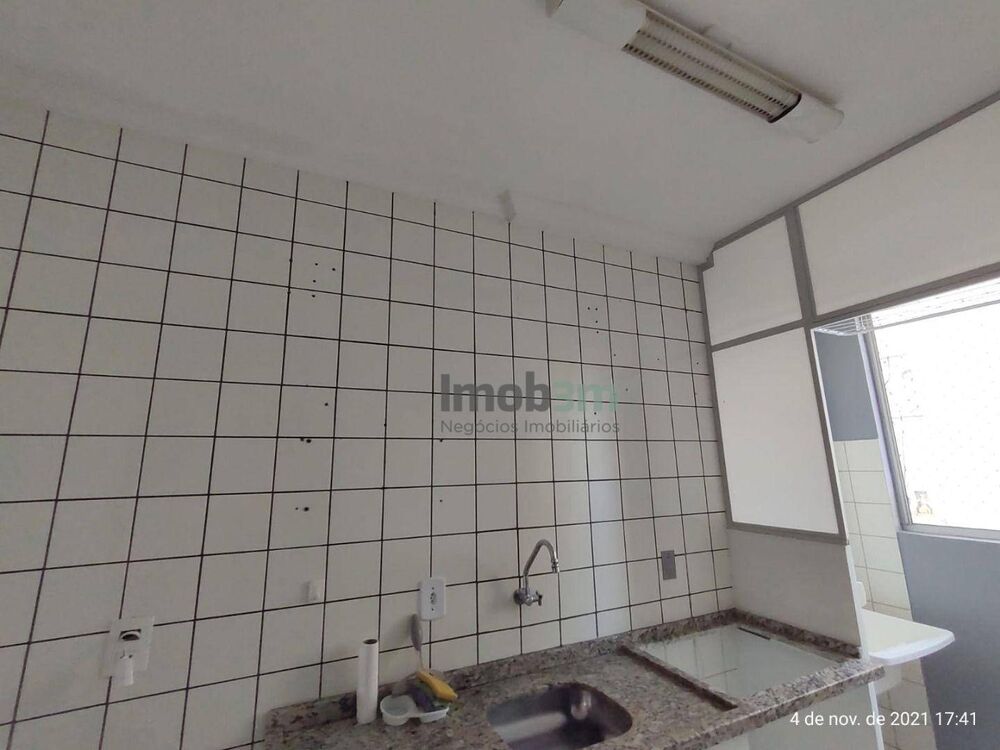 Apartamento à venda com 2 quartos, 45m² - Foto 2