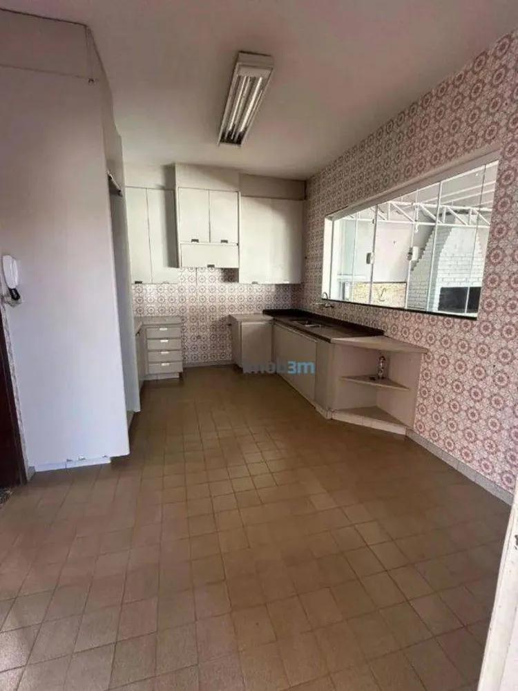 Sobrado, 5 quartos, 260 m² - Foto 1