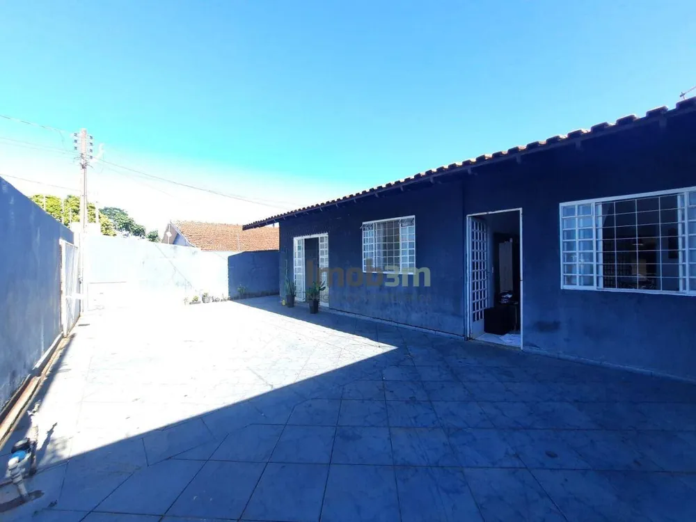 Casa, 4 quartos, 142 m² - Foto 2