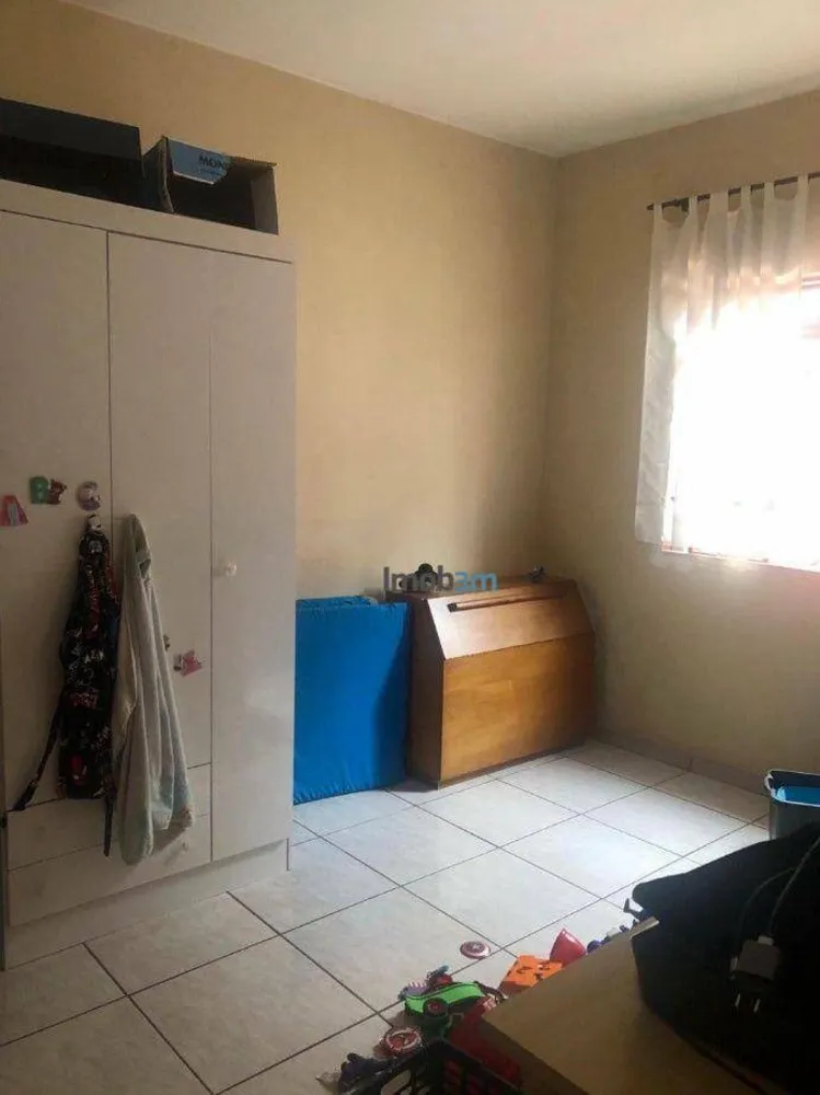Casa, 3 quartos, 250 m² - Foto 8