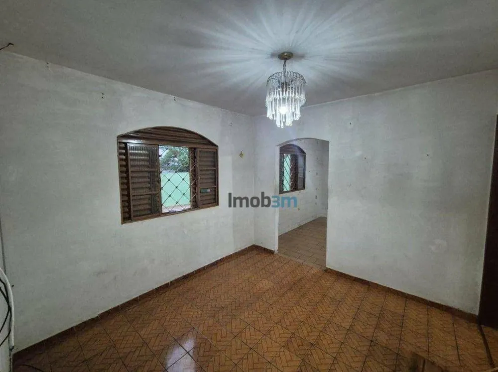 Casa, 3 quartos, 250 m² - Foto 3