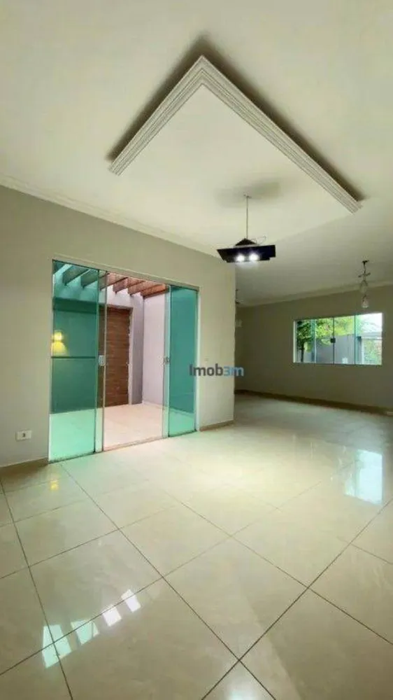 Casa, 3 quartos, 187 m² - Foto 1
