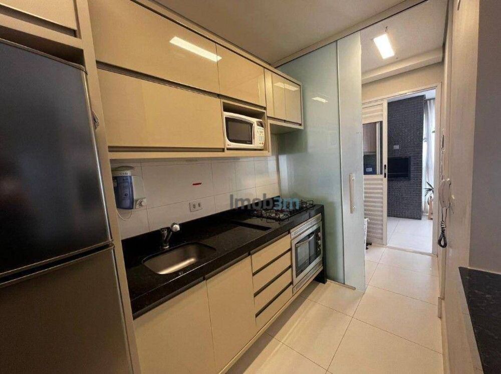 Apartamento à venda com 3 quartos, 85m² - Foto 4