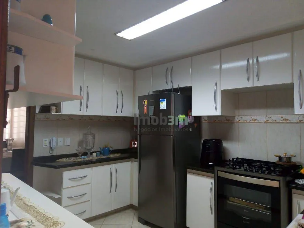 Sobrado, 4 quartos, 179 m² - Foto 6