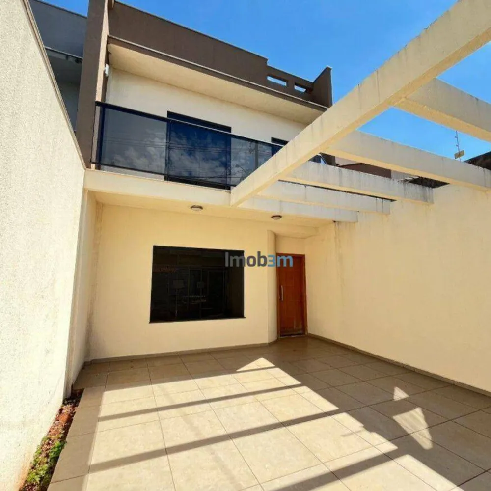 Sobrado, 3 quartos, 166 m² - Foto 2