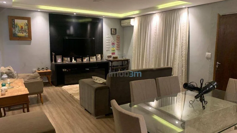 Casa, 3 quartos, 102 m² - Foto 1