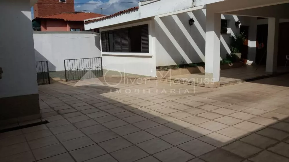 Casa à venda com 5 quartos, 550m² - Foto 7