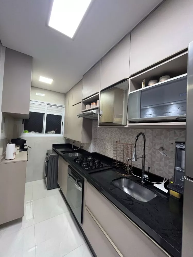 Apartamento à venda com 2 quartos, 48m² - Foto 3