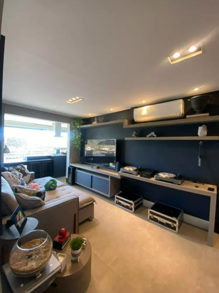 Apartamento à venda com 2 quartos, 75m² - Foto 3