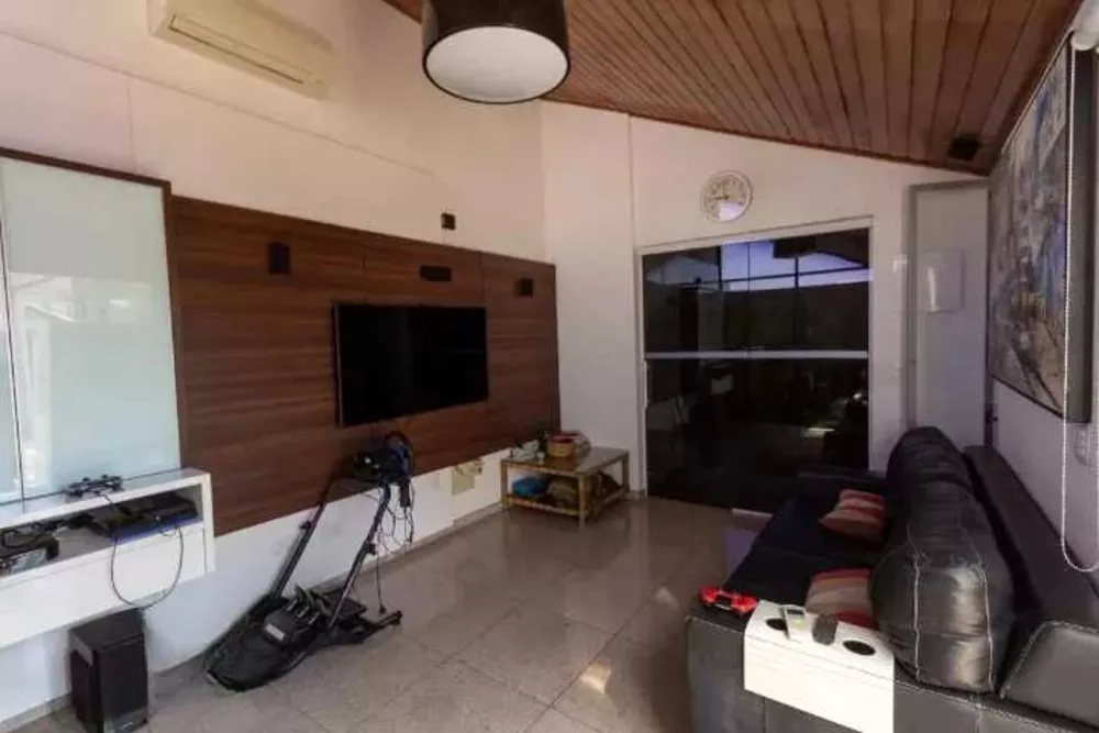 Cobertura à venda com 4 quartos, 216m² - Foto 4