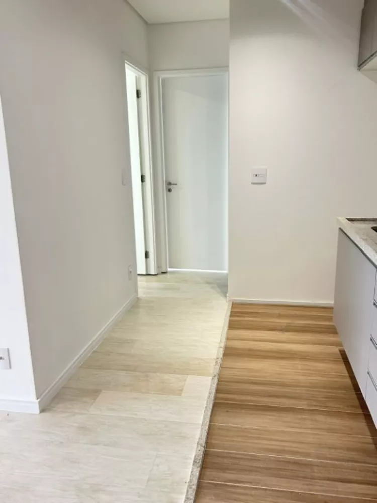 Apartamento à venda com 2 quartos, 52m² - Foto 7