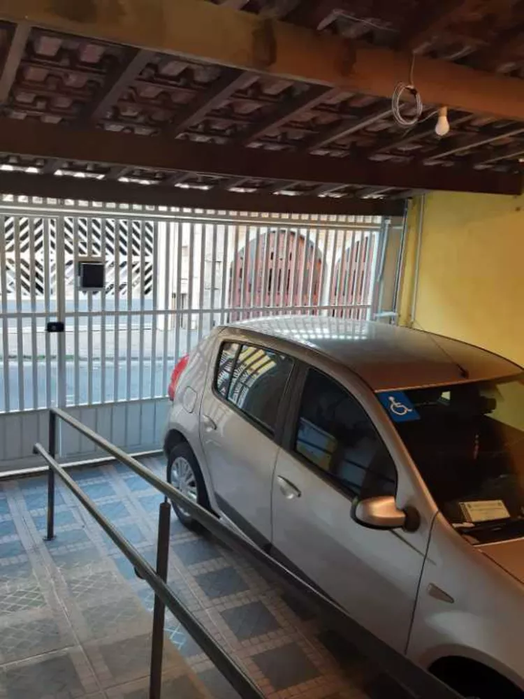 Sobrado à venda com 3 quartos, 160m² - Foto 1