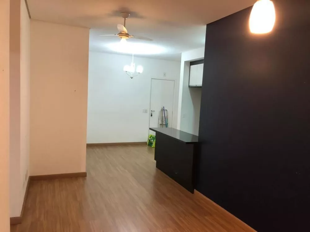 Apartamento à venda com 2 quartos, 67m² - Foto 2