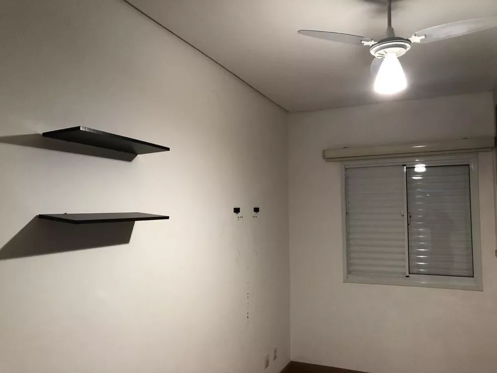 Apartamento à venda com 2 quartos, 67m² - Foto 4