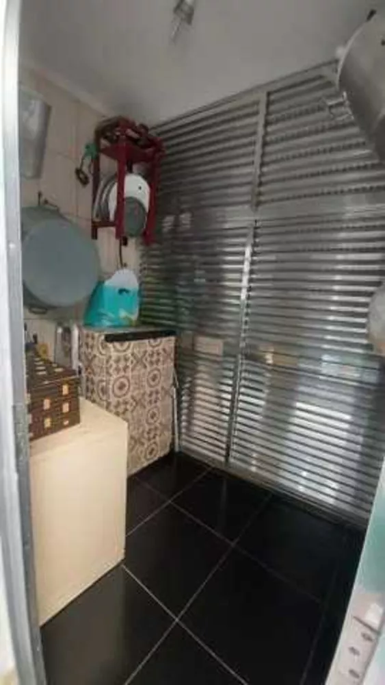 Sobrado à venda com 3 quartos, 450m² - Foto 3