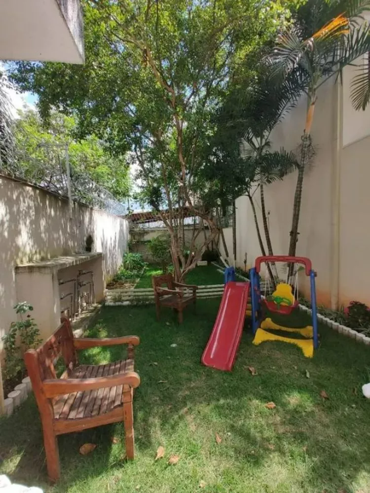 Casa à venda com 3 quartos, 100m² - Foto 3