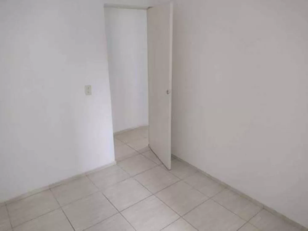 Apartamento à venda com 2 quartos, 47m² - Foto 4