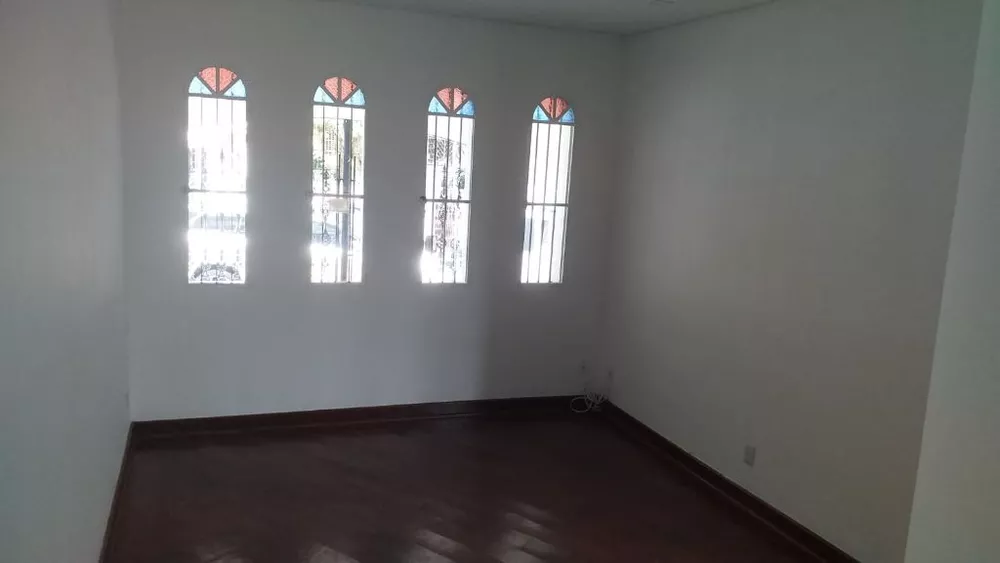 Sobrado à venda com 3 quartos, 203m² - Foto 4