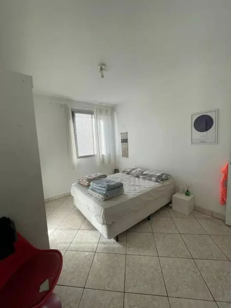 Apartamento à venda com 2 quartos, 63m² - Foto 4