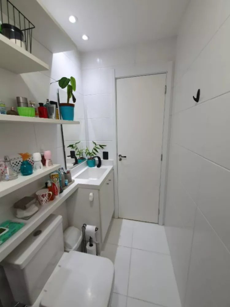 Apartamento à venda com 2 quartos, 83m² - Foto 3