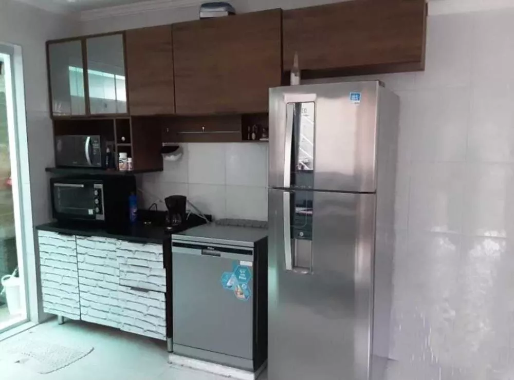 Sobrado à venda com 3 quartos, 155m² - Foto 2