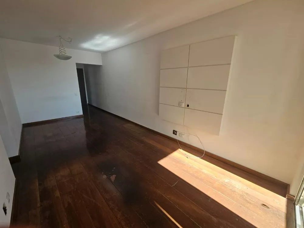 Apartamento à venda com 3 quartos, 80m² - Foto 3