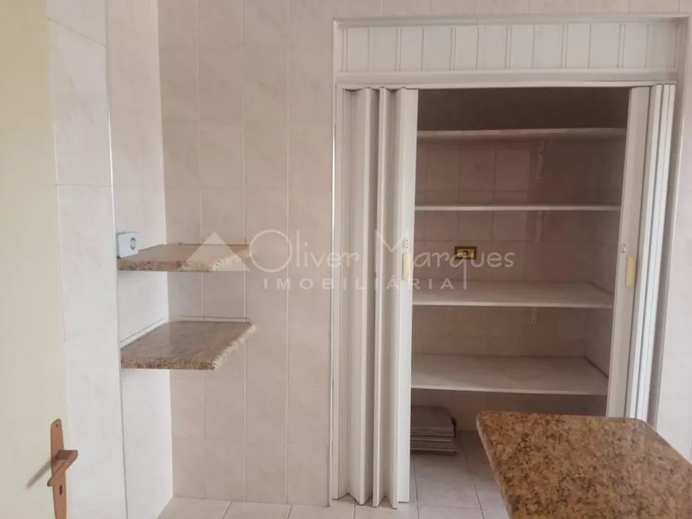 Apartamento à venda com 3 quartos, 80m² - Foto 3