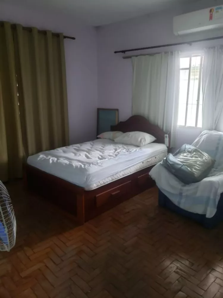 Sobrado à venda com 8 quartos, 250m² - Foto 4