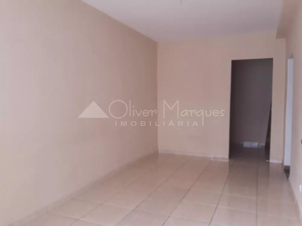 Casa à venda com 2 quartos, 101m² - Foto 3