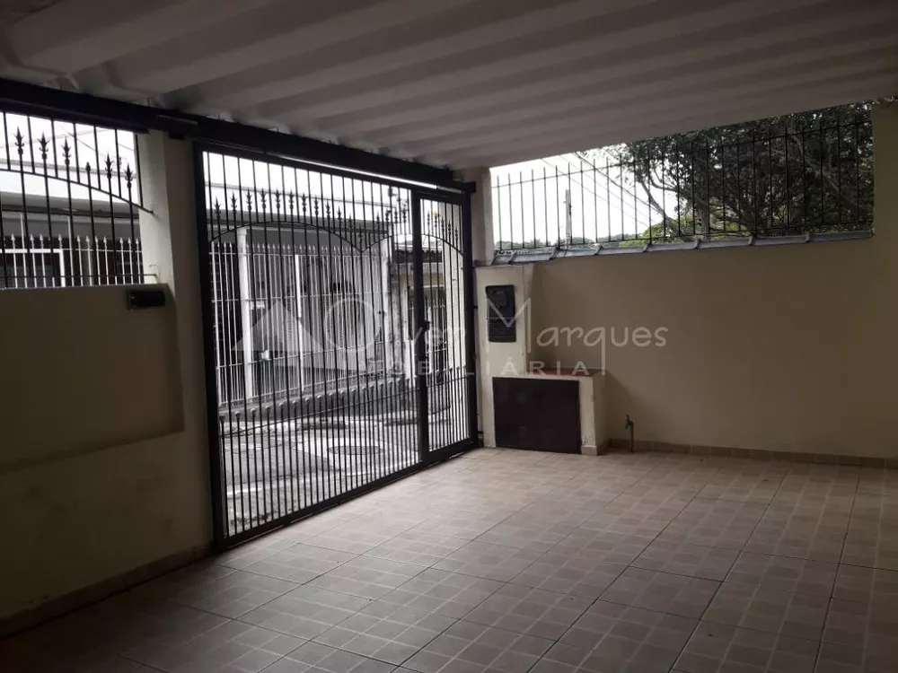 Casa à venda com 2 quartos, 101m² - Foto 1