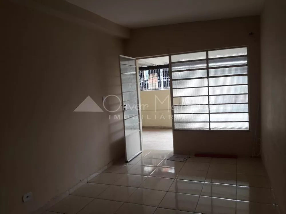 Casa à venda com 2 quartos, 101m² - Foto 4