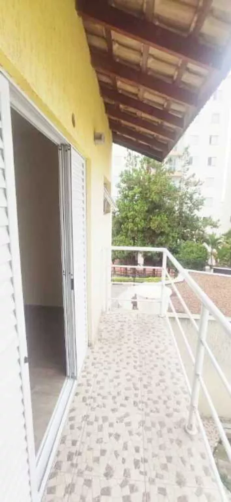 Sobrado à venda com 3 quartos, 150m² - Foto 2