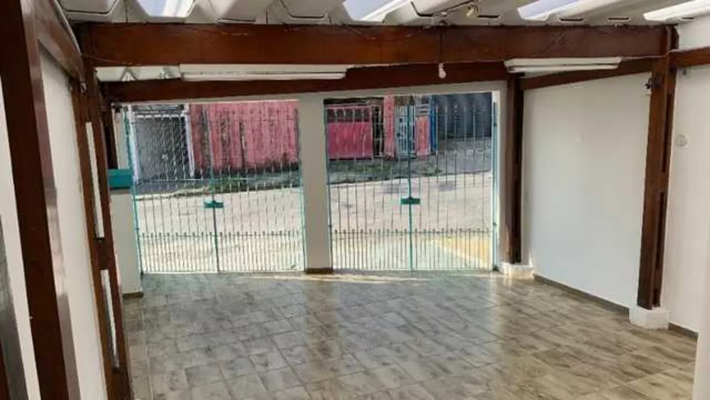 Sobrado à venda com 3 quartos, 125m² - Foto 1