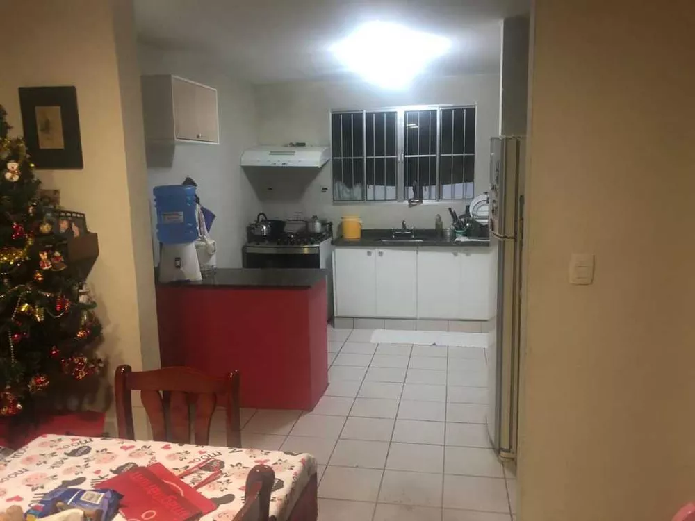 Prédio Inteiro à venda com 4 quartos, 240m² - Foto 1